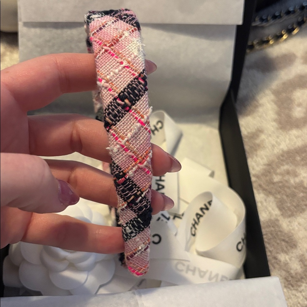 Chanel pink/black plaid headband - Picture 2 of 6